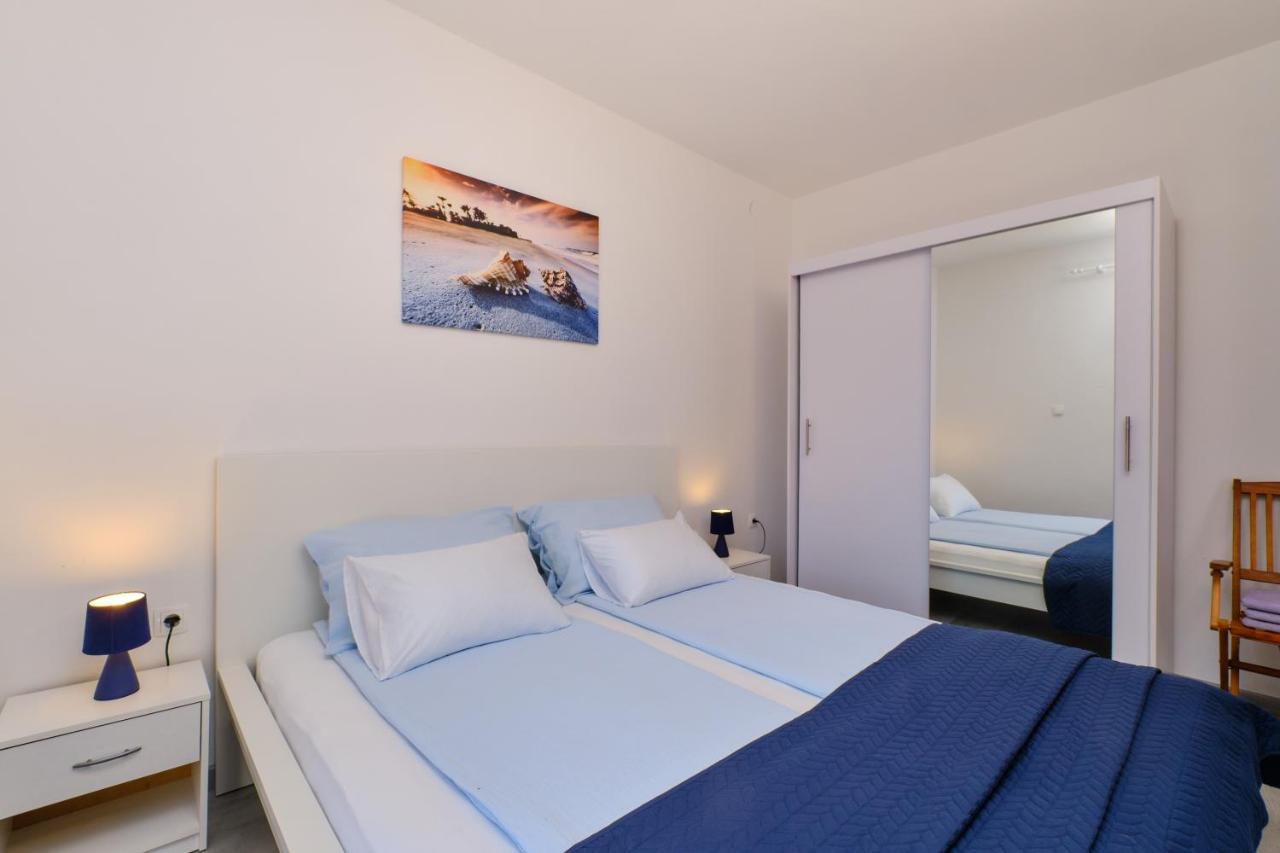Apartmani Raić Mali Losinj Bagian luar foto