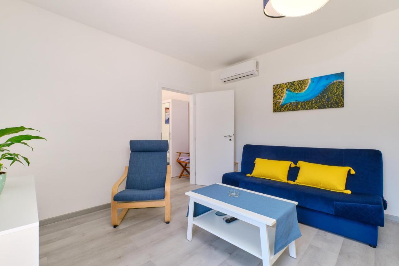 Apartmani Raić Mali Losinj Bagian luar foto