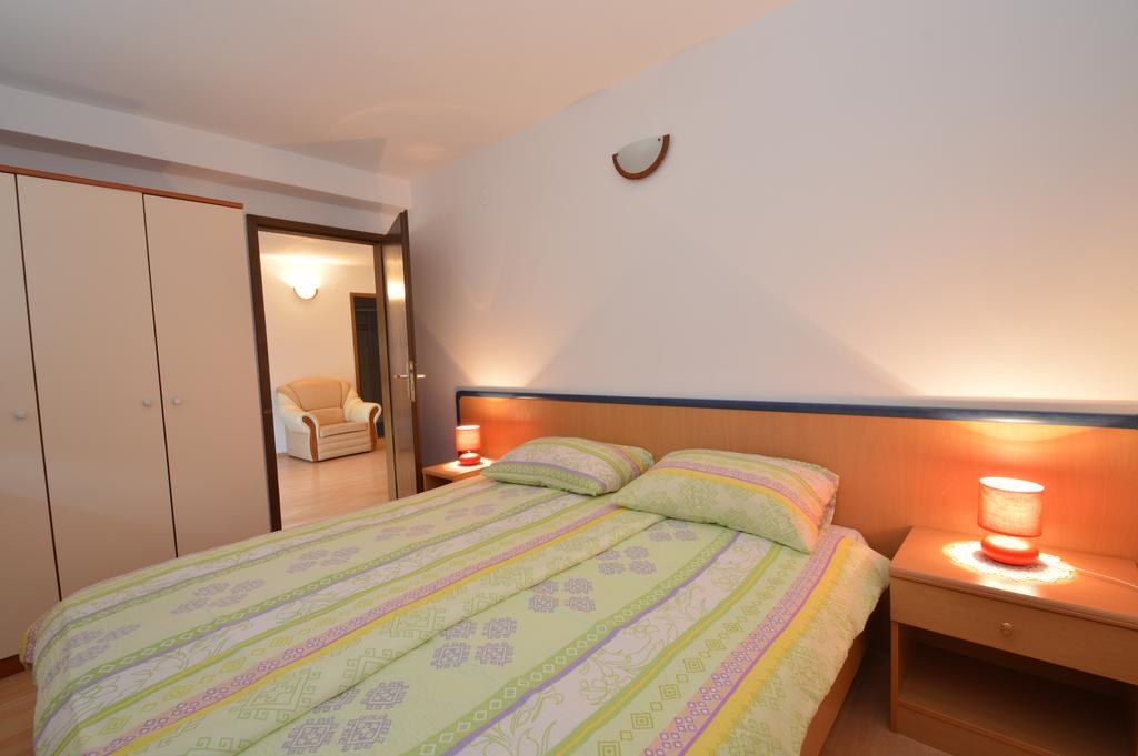 Apartmani Raić Mali Losinj Bagian luar foto