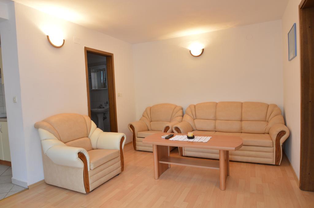 Apartmani Raić Mali Losinj Bagian luar foto