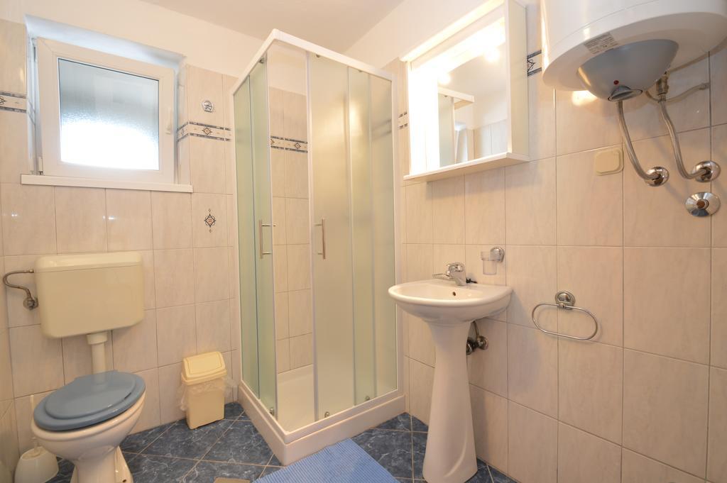 Apartmani Raić Mali Losinj Bagian luar foto