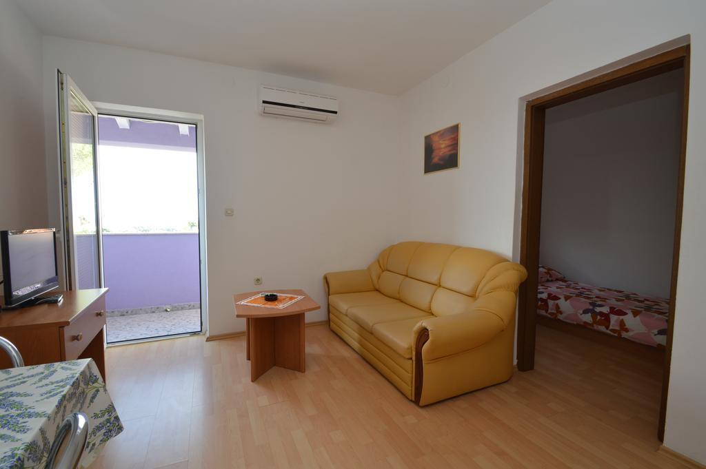 Apartmani Raić Mali Losinj Bagian luar foto